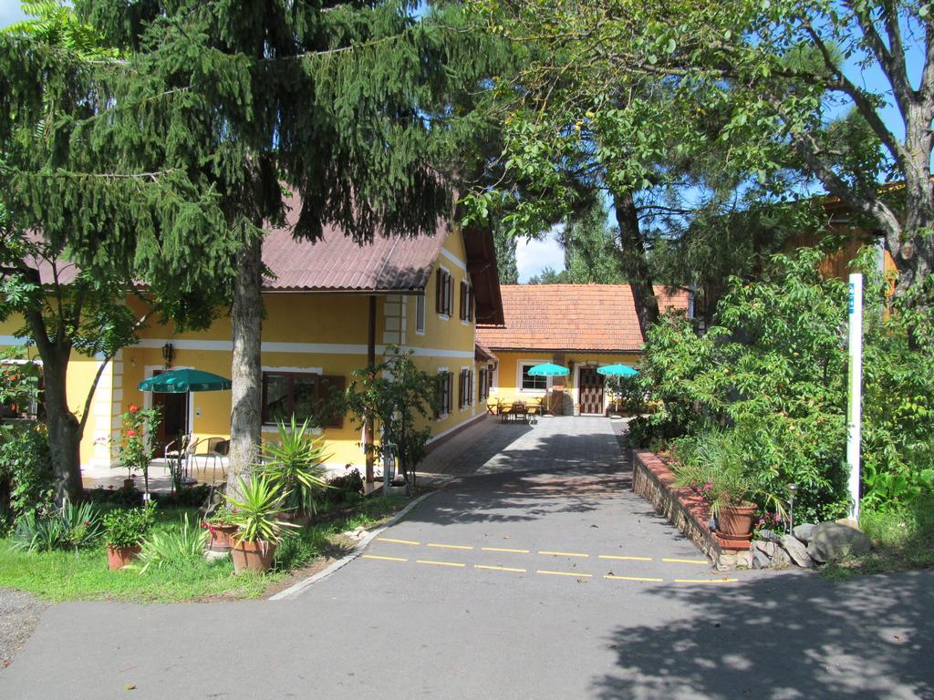 Appartement Weingut Schoberhof Bad Gleichenberg Zimmer foto